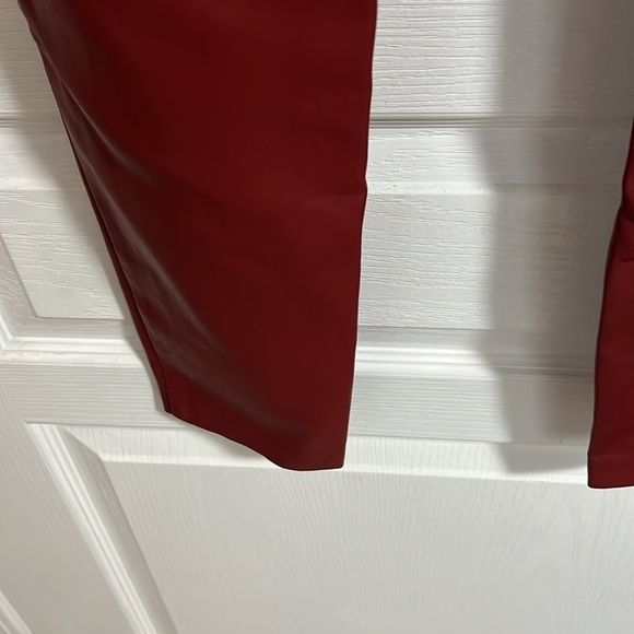 Zara Red Faux leather Leggings/Pants - Picture 10 of 10